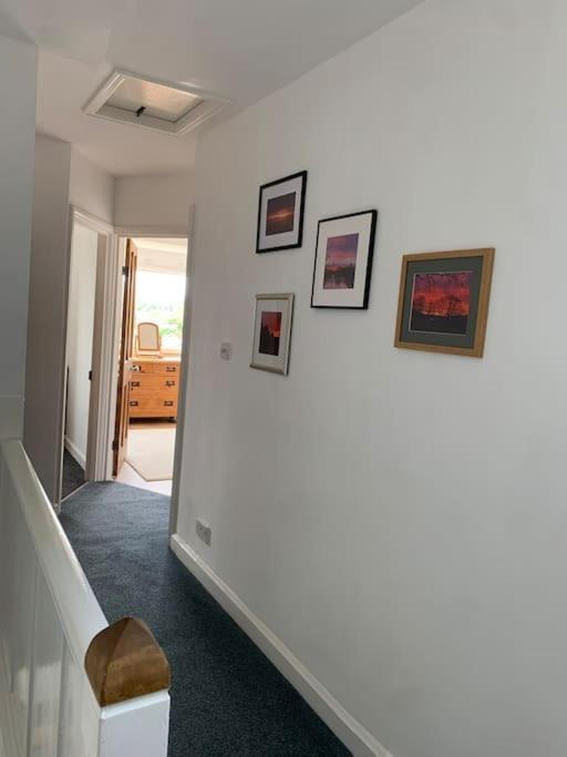 Mountain Views In The Heart Of Brecon Town Villa Exterior photo